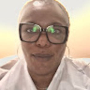 Meet your Posher, Miriam